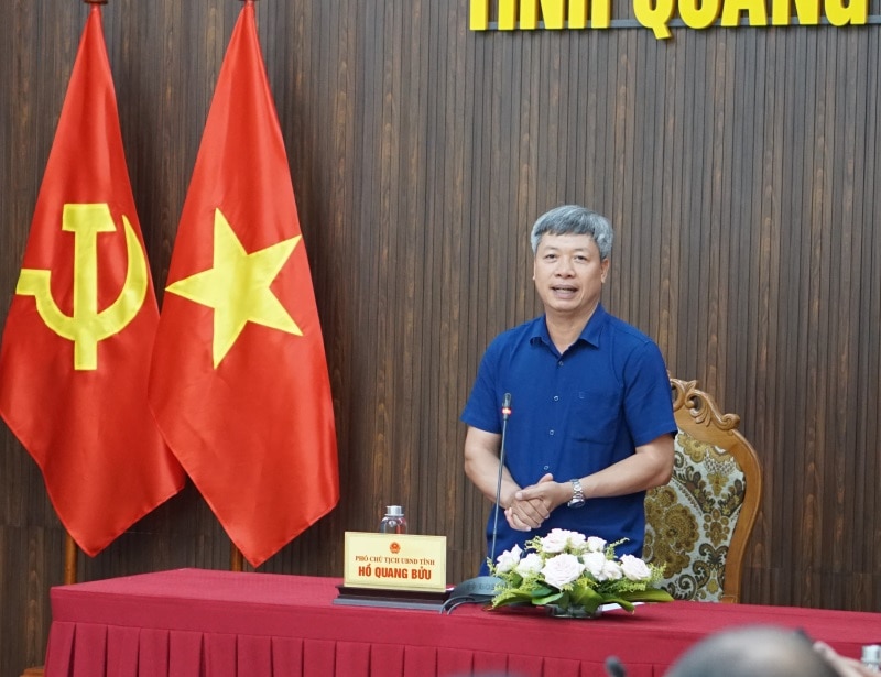 Actualmente las actividades del Comité Popular de la provincia de Quang Nam están a cargo del vicepresidente del Comité Popular Provincial, Ho Quang Buu. Foto de Hoang Bin.