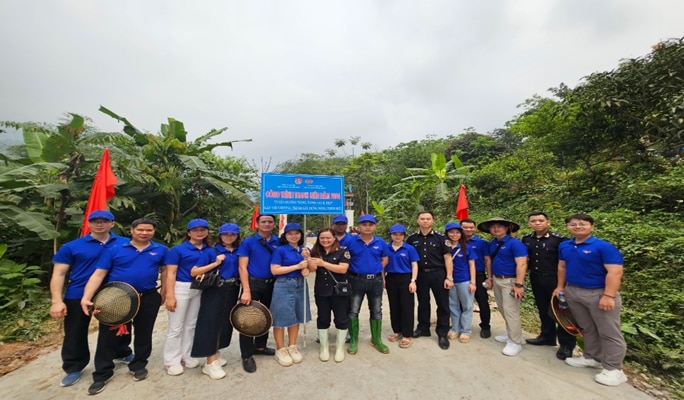 Thanh niên Hải quan Bắc Ninh phối hợp tổ chức chương trình thiện nguyện tại Hà Giang