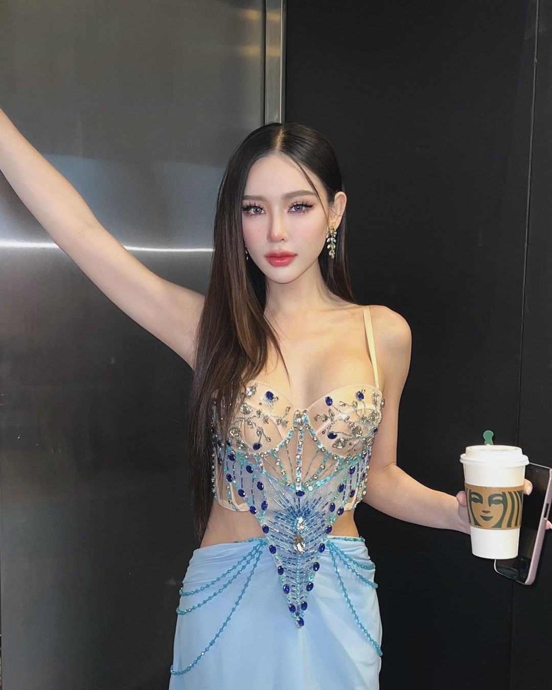 Hoa hậu Hòa bình Thái Lan 2024 gây tranh cãi vì chỉ cao 1,65 m ảnh 12