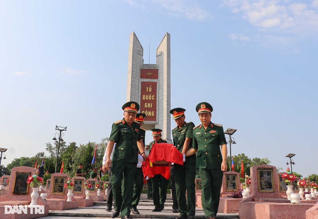 Trao Bằng khen của Thủ tướng Chính phủ tới Đội quy tập tỉnh Nghệ An - 3