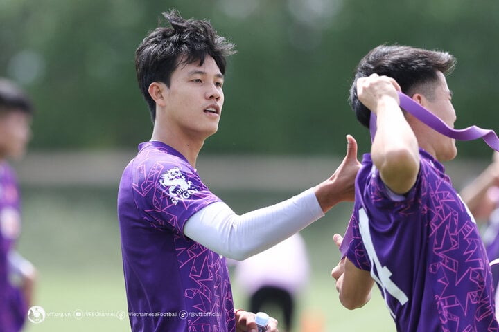 Lương Duy Cương có lần thứ 2 dự vòng chung kết U23 châu Á. Cầu thủ này mang đến nhiều lựa chọn hơn cho HLV Hoàng Anh Tuấn khi có thể chơi tốt ở vị trí trung vệ và tiền vệ phòng ngự.