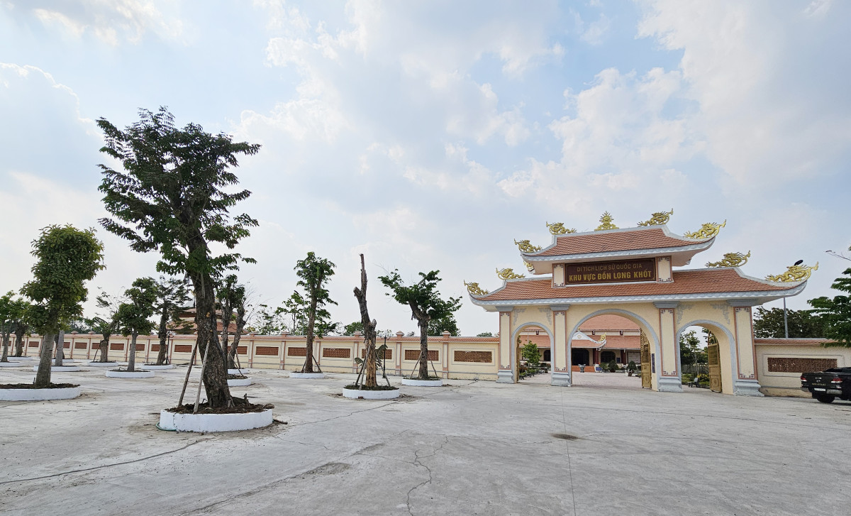 Long An: Tôn tạo, phát huy giá trị các di tích lịch sử - văn hóa để phát triển du lịch - Ảnh 2. Long An: Tôn tạo, phát huy giá trị các di tích lịch sử - văn hóa để phát triển du lịch - Ảnh 2.