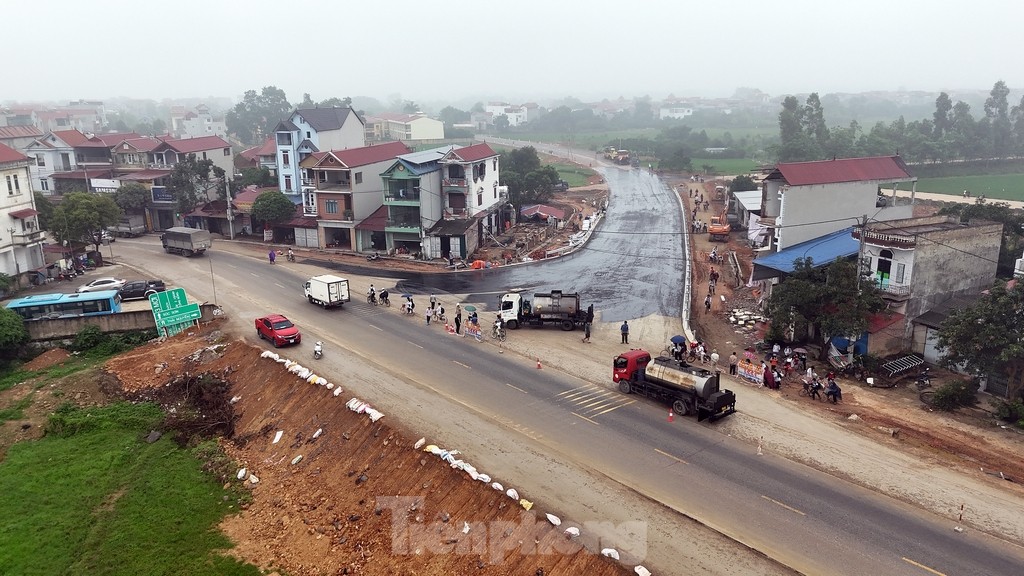 Tuyến đường gần 200 tỷ đồng kết nối vùng Thủ đô Hà Nội - Bắc Giang sẵn sàng trước ngày thông xe ảnh 12