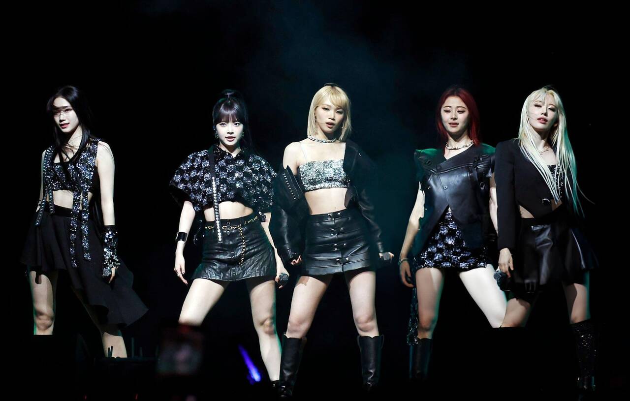 ຕິດຕາມ Blackpink, LE SSERAFIM