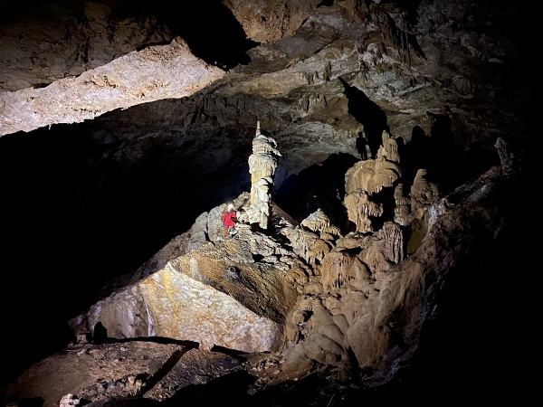 Sự kiện - Quảng Bình phát hiện thêm 22 hang động mới hoang sơ, đầy kỳ bí (Hình 2).