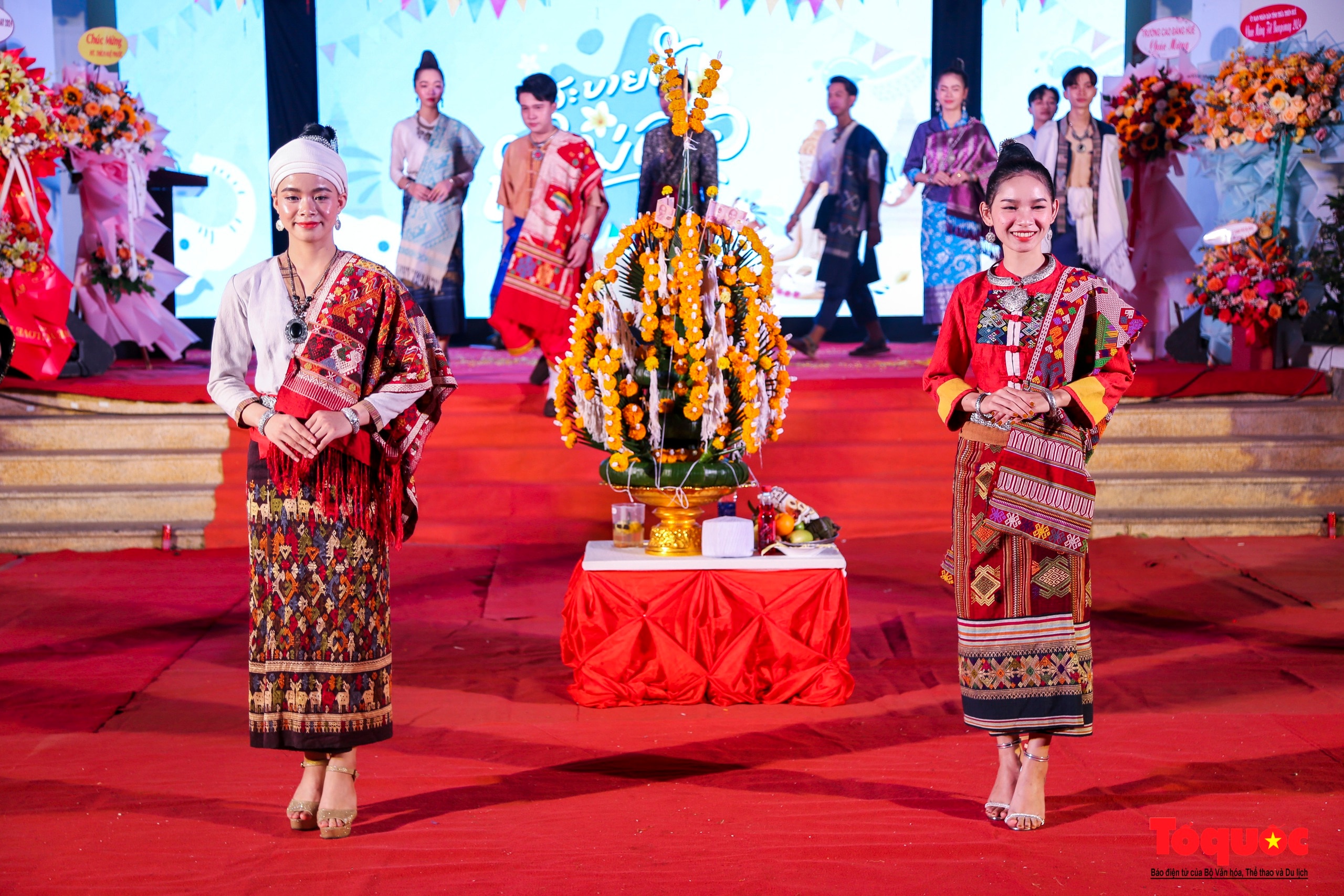 Lưu học sinh Lào tại Huế hân hoan đón Tết cổ truyền Bunpimay - Ảnh 6.