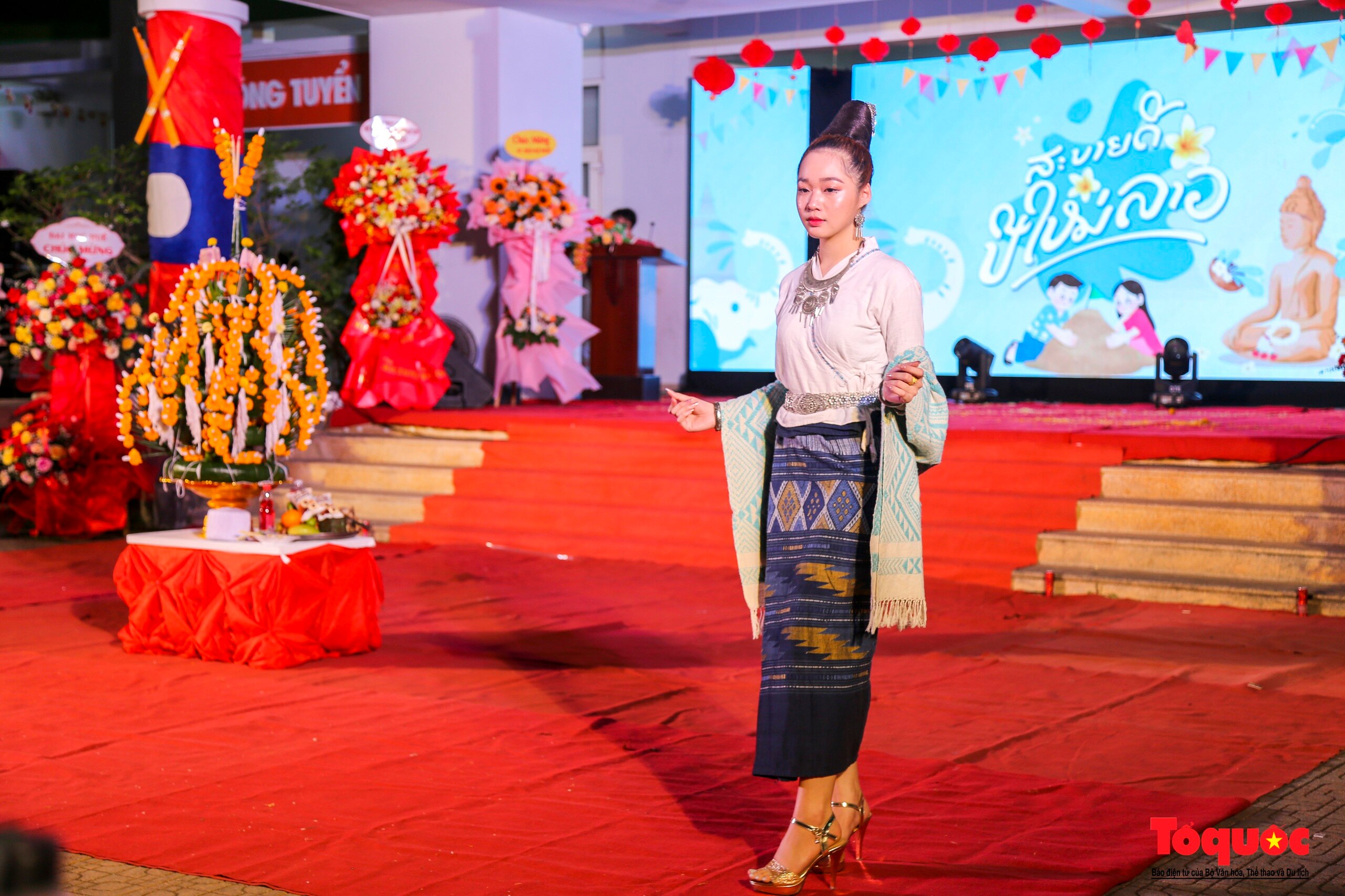 Lưu học sinh Lào tại Huế hân hoan đón Tết cổ truyền Bunpimay - Ảnh 8.