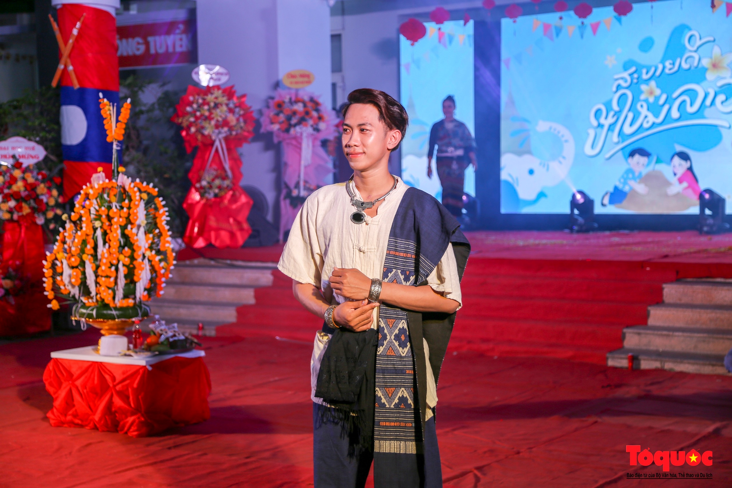 Lưu học sinh Lào tại Huế hân hoan đón Tết cổ truyền Bunpimay - Ảnh 7.
