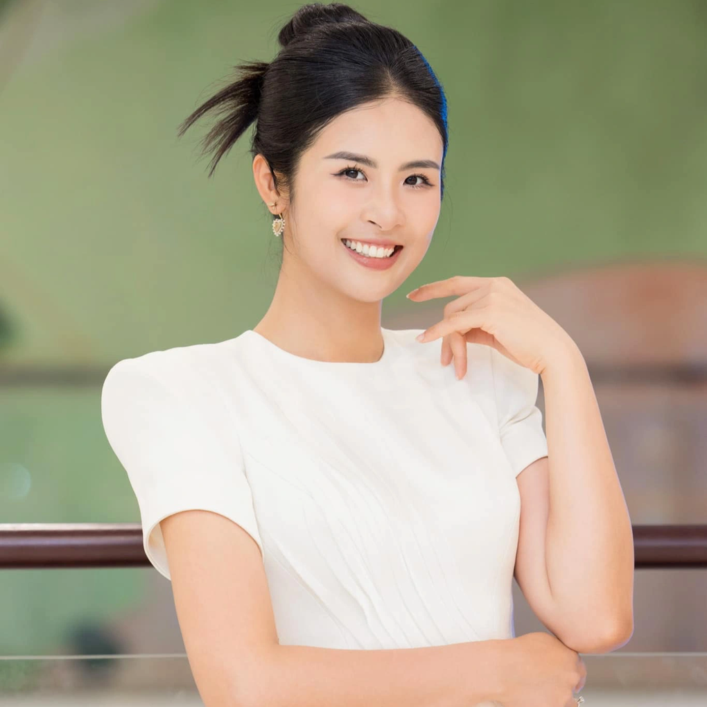 Dàn hot girl Hà thành cùng thời với MC Mai Ngọc giờ ra sao? - 9 Dàn hot girl Hà thành cùng thời với MC Mai Ngọc giờ ra sao? - 9