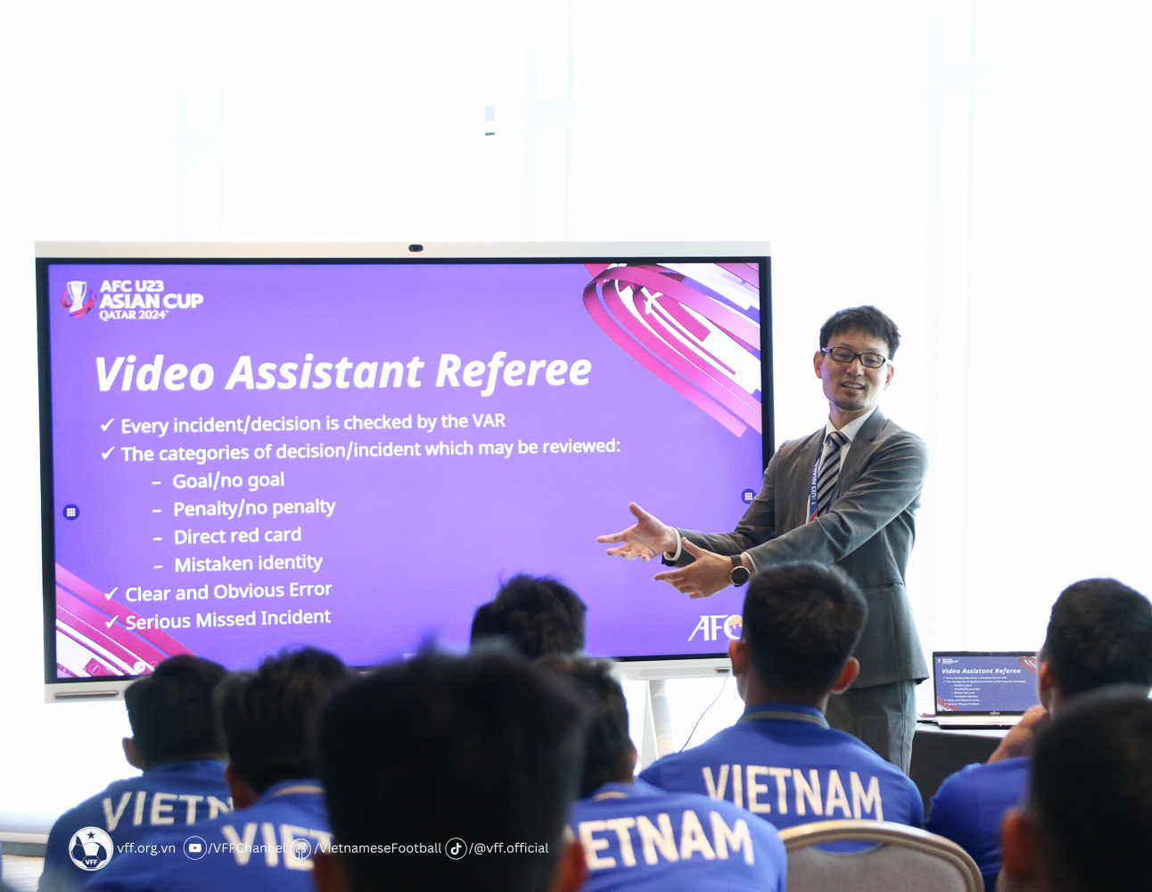 U.23 Việt Nam được AFC cấp thiết bị đặc biệt, nhưng bị cấm làm điều này- Ảnh 2. VAR được áp dụng trong tất cả các trận đấu của VCK U.23 châu Á 2024