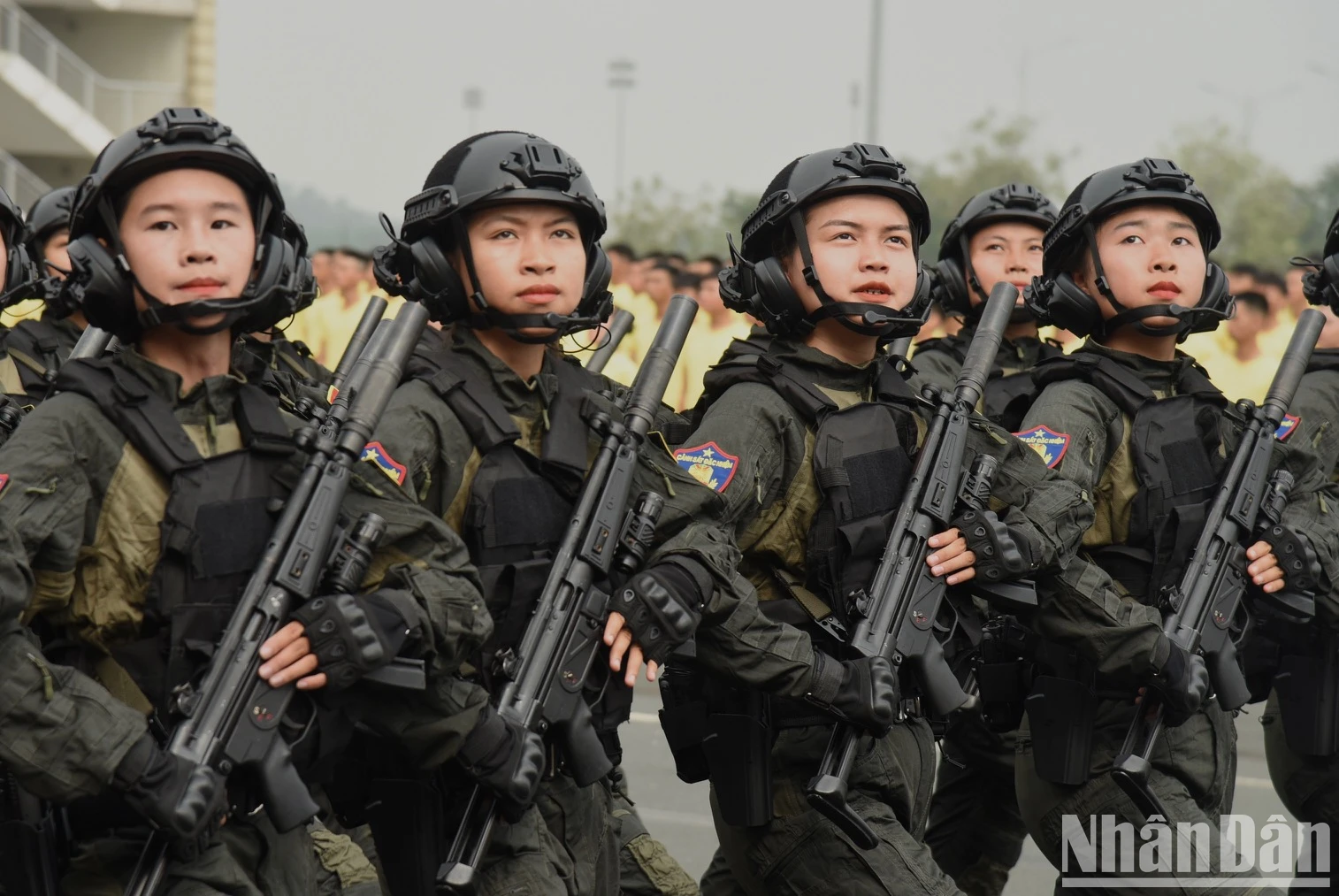 [Ảnh] Thủ tướng dự Lễ kỷ niệm 50 năm Ngày truyền thống lực lượng Cảnh sát cơ động ảnh 7
