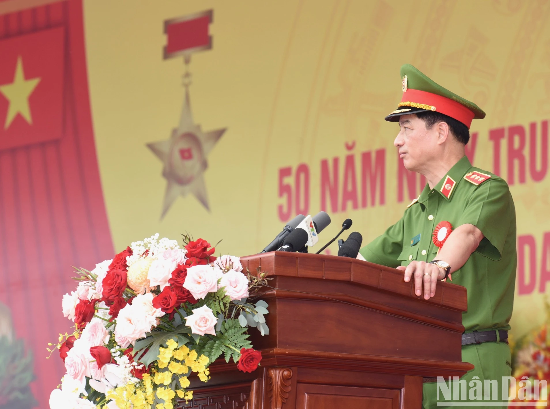 [Ảnh] Thủ tướng dự Lễ kỷ niệm 50 năm Ngày truyền thống lực lượng Cảnh sát cơ động ảnh 14
