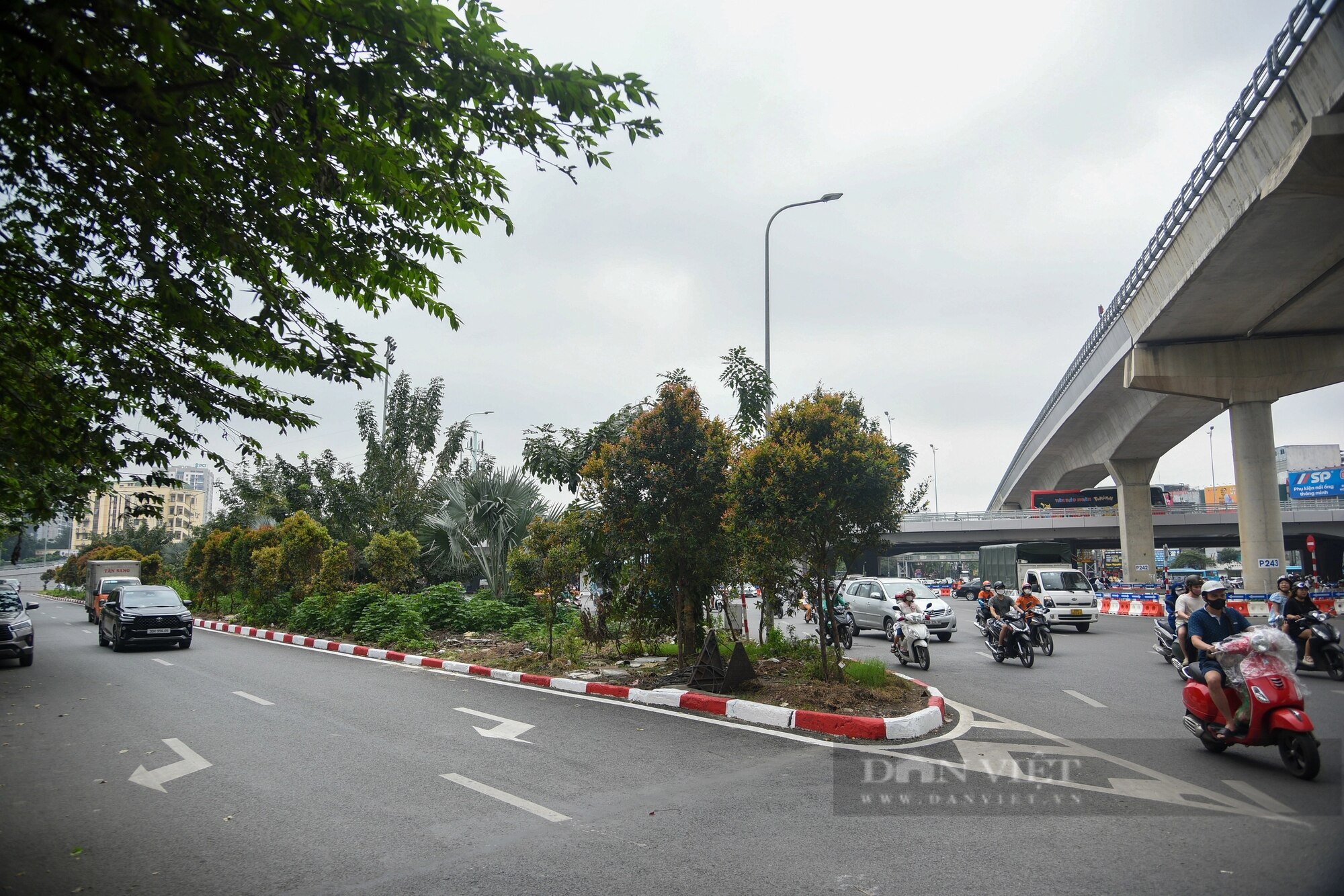 Điểm danh các điểm gửi xe phục vụ người dân đi tuyến metro Nhổn - ga Hà Nội- Ảnh 9.