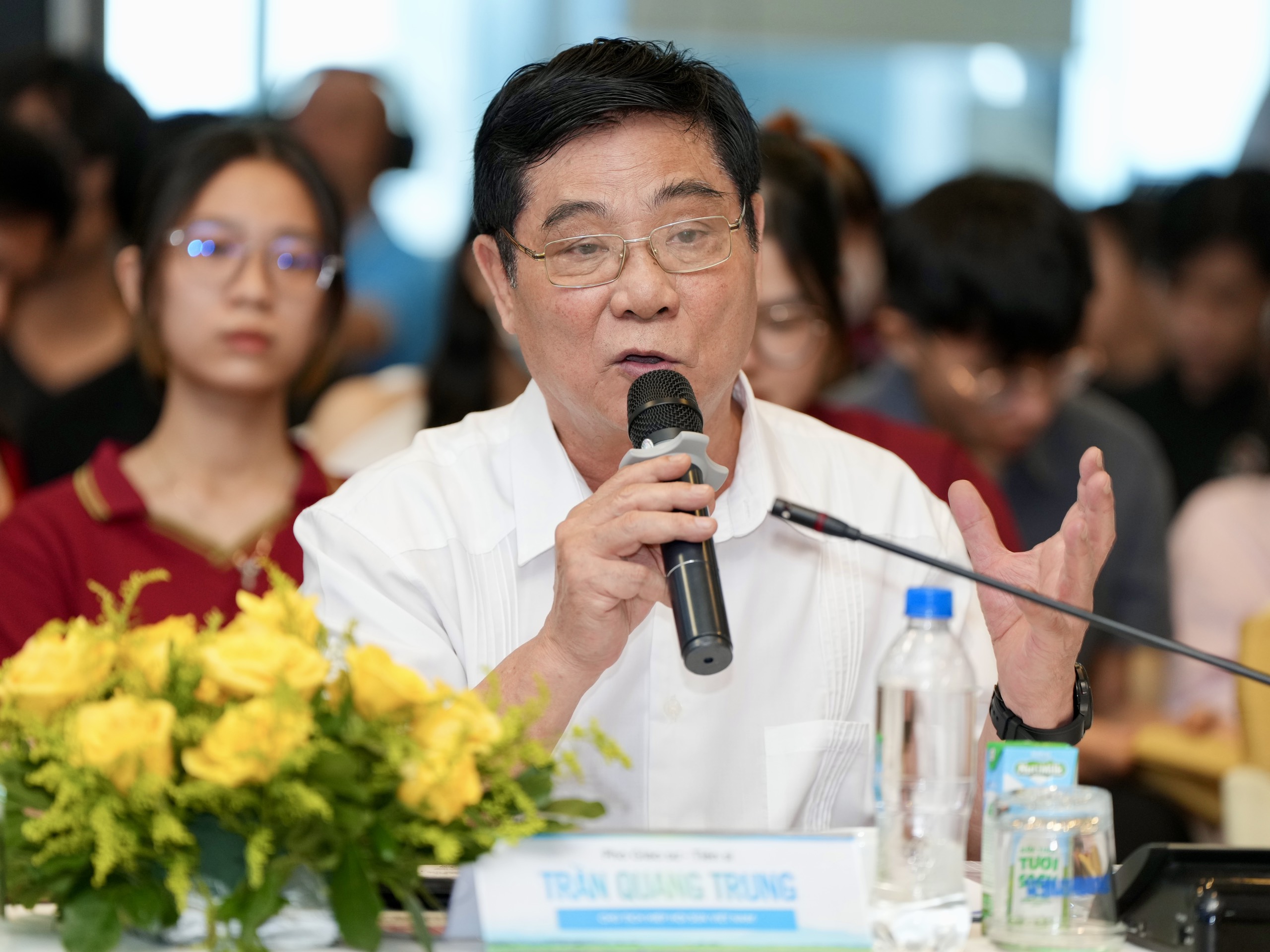 Cần khát vọng để đưa Mang Yang - Gia Lai thành thiên đường bò sữa- Ảnh 5. Cần khát vọng để đưa Mang Yang - Gia Lai thành thiên đường bò sữa- Ảnh 5.