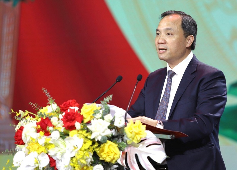 Bí thư Tỉnh ủy Hà Tĩnh Hoàng Trung Dũng đọc diễn văn tại Lễ kỷ niệm 120 năm Ngày sinh Tổng Bí thư Trần Phú