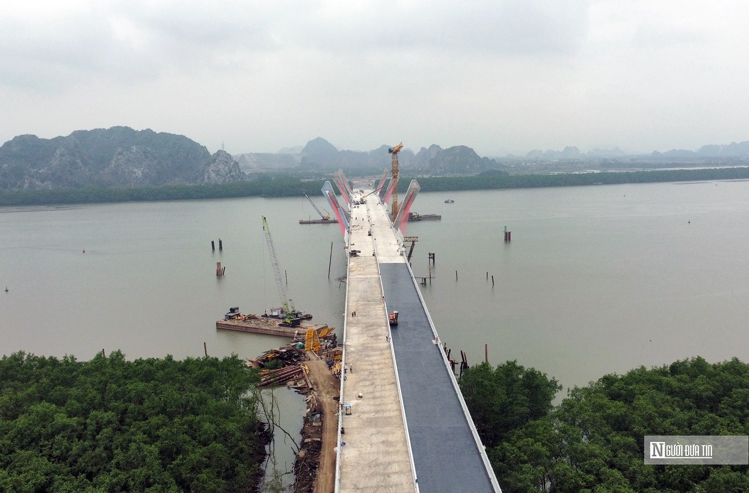 العقارات - افتتاح مشروع جسر الـ 2.000 مليار بمناسبة الذكرى الـ 69 لتحرير هاي فونج (شكل 3).