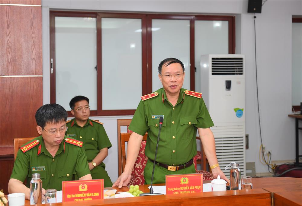 Trung tướng Nguyễn Văn Phục, Cục trưởng Cục Cảnh sát Quản lý tạm giữ, tạm giam và thi hành án hình sự tại cộng đồng phát biểu tại buổi Lễ.