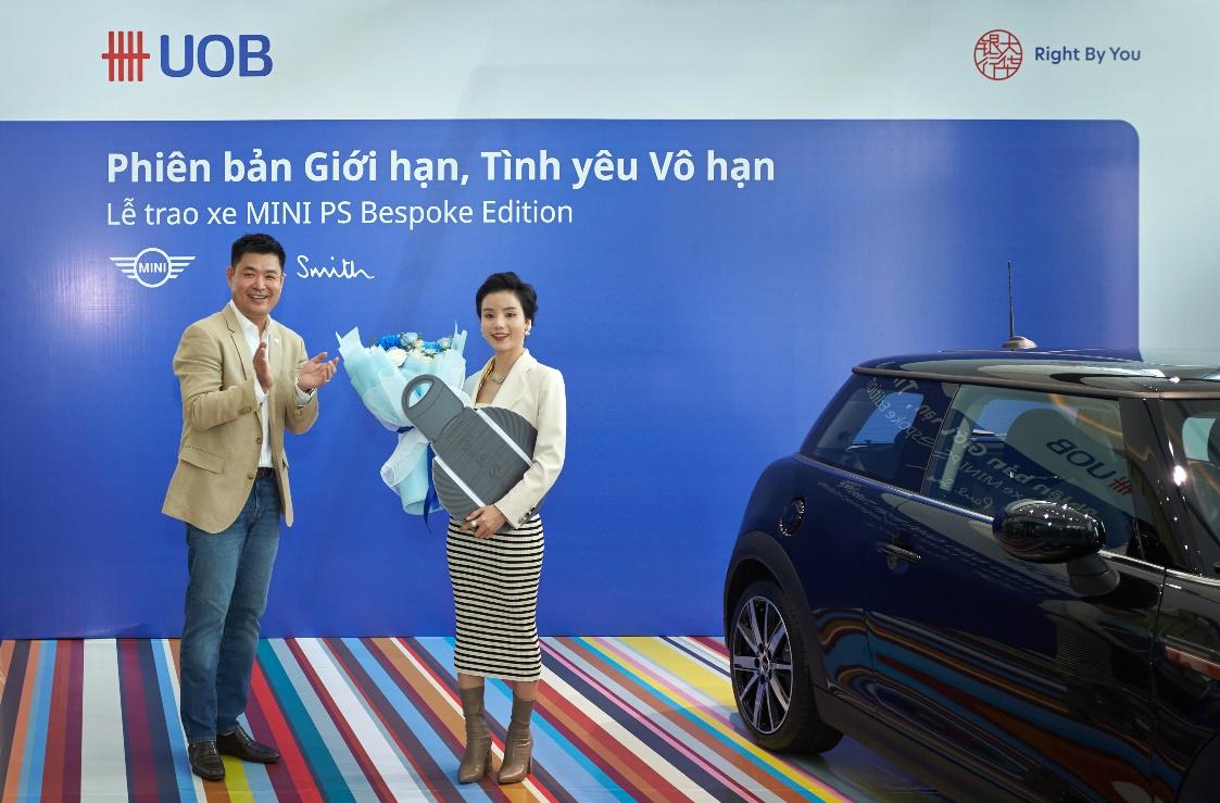 Khách hàng UOB Việt Nam 'quay số trúng xe' MINI Cooper trị giá gần 2 tỉ đồng- Ảnh 3.
