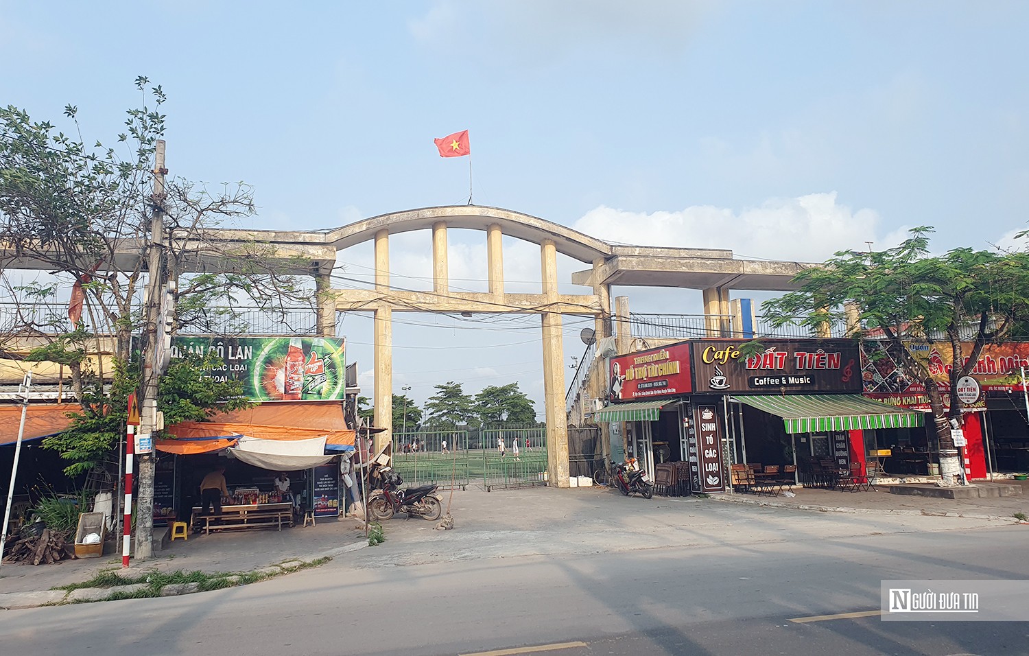 Immobilier - Hai Phong : Nécessité de gérer strictement la location des kiosques de vente dans les stades (Figure 2).