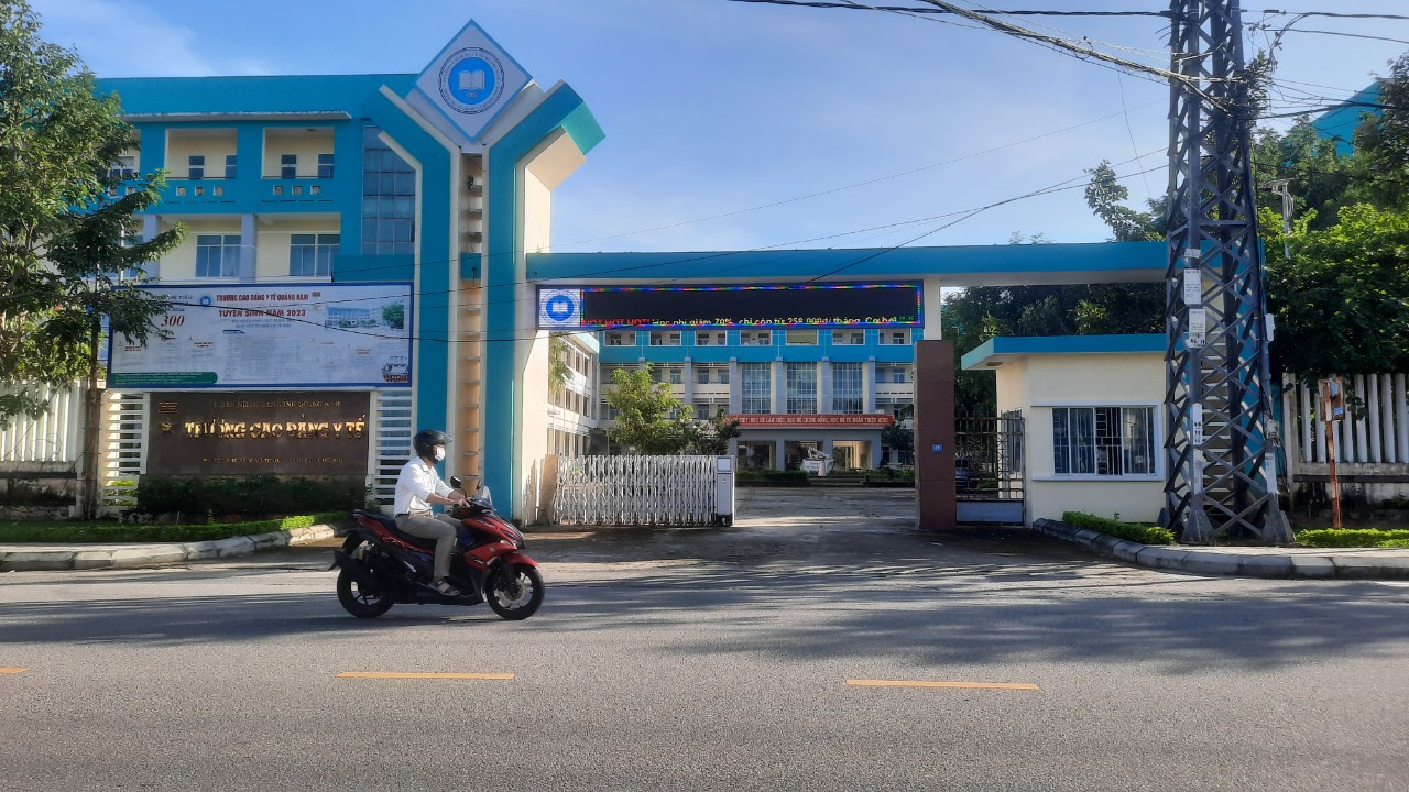 Phó chủ tịch UBND tỉnh điều hành Trường CĐ Y tế Quảng Nam- Ảnh 2. Phó chủ tịch UBND tỉnh điều hành Trường CĐ Y tế Quảng Nam- Ảnh 2.