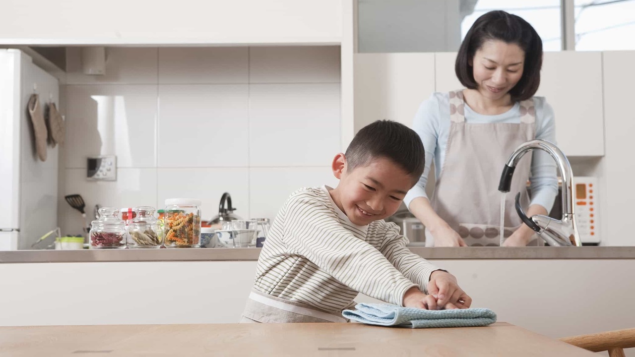 Làm mẹ đơn thân khi đang ở đỉnh sự nghiệp, nàng Á hậu Việt sớm dạy con tự lập và 3 quy tắc an toàn mà cha mẹ nào cũng nên ghi nhớ- Ảnh 13. Làm mẹ đơn thân khi đang ở đỉnh sự nghiệp, nàng Á hậu Việt sớm dạy con tự lập và 3 quy tắc an toàn mà cha mẹ nào cũng nên ghi nhớ- Ảnh 13.