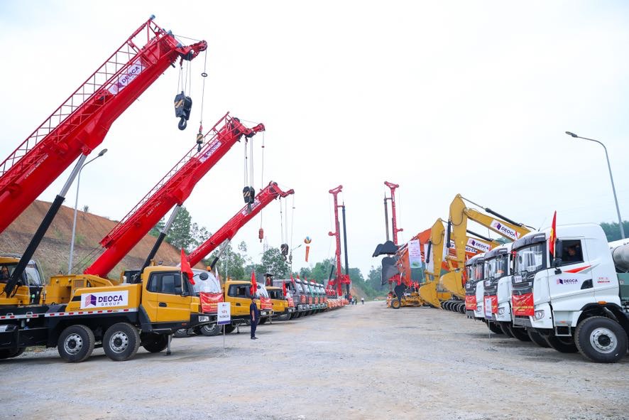 Dự án tuyến cao tốc cửa khẩu Hữu Nghị - Chi Lăng được thực hiện trên địa bàn các huyện: Chi Lăng, Cao Lộc, Văn Lãng và TP Lạng Sơn; có tổng chiều dài gần 60km. Ảnh: VGP/Nhật Bắc