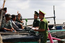 Los guardias fronterizos de Tien Giang propagan la prevención y la lucha contra la explotación INDNR