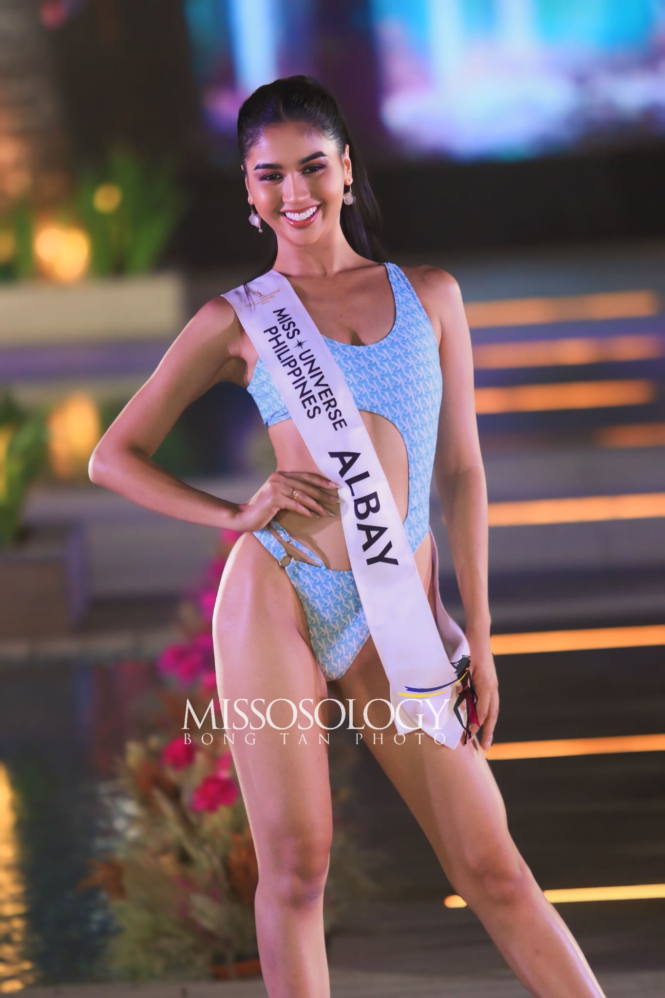 Người đẹp có vòng eo nhỏ nhất Hoa hậu Hoàn vũ Philippines diễn bikini ảnh 10