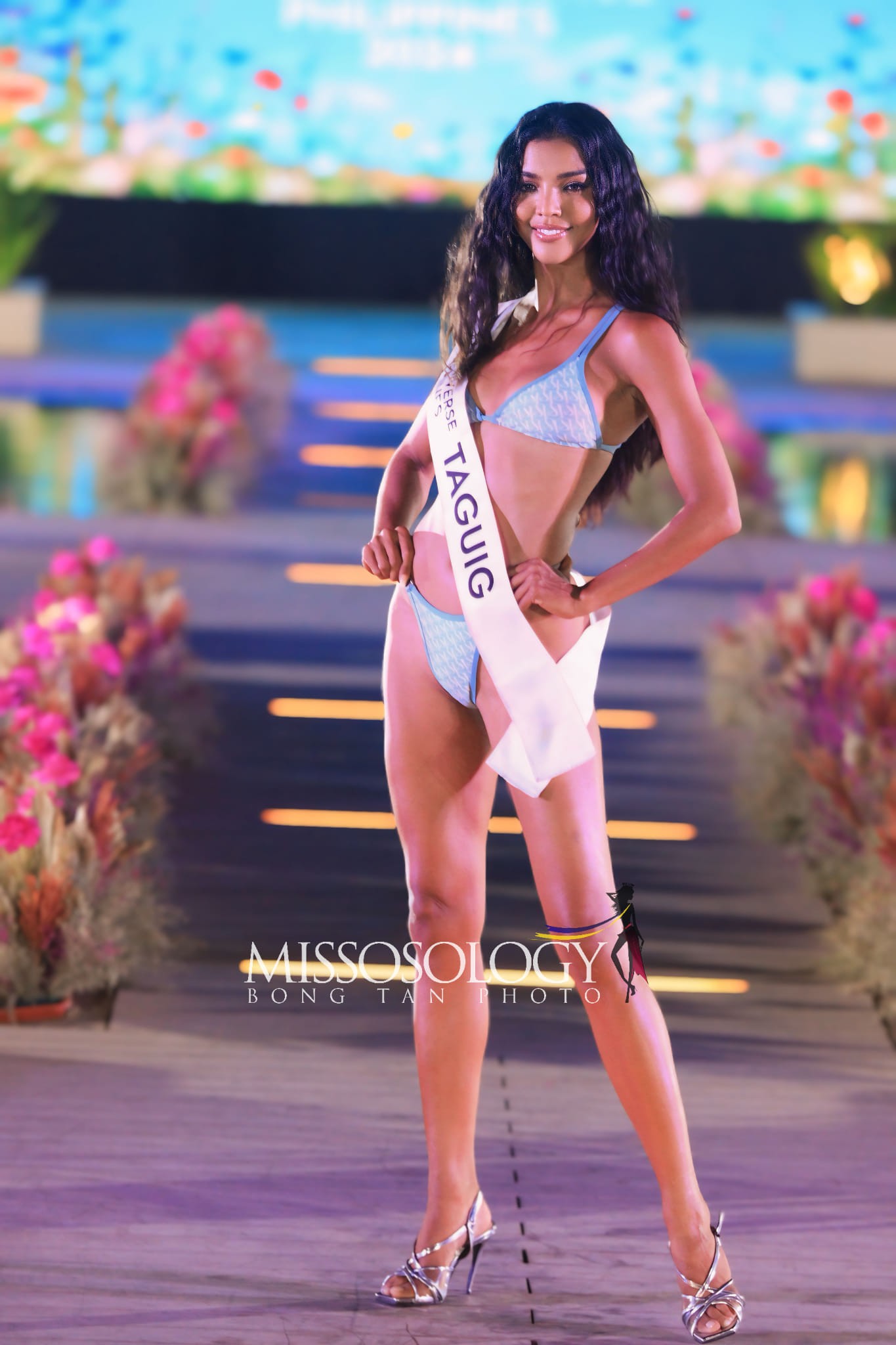 Người đẹp có vòng eo nhỏ nhất Hoa hậu Hoàn vũ Philippines diễn bikini ảnh 11