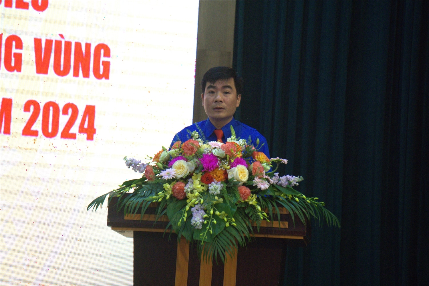 Mr. Le Van Chau, Provincial Party Committee member, Secretary of Thanh Hoa Provincial Youth Union spoke at the Conference