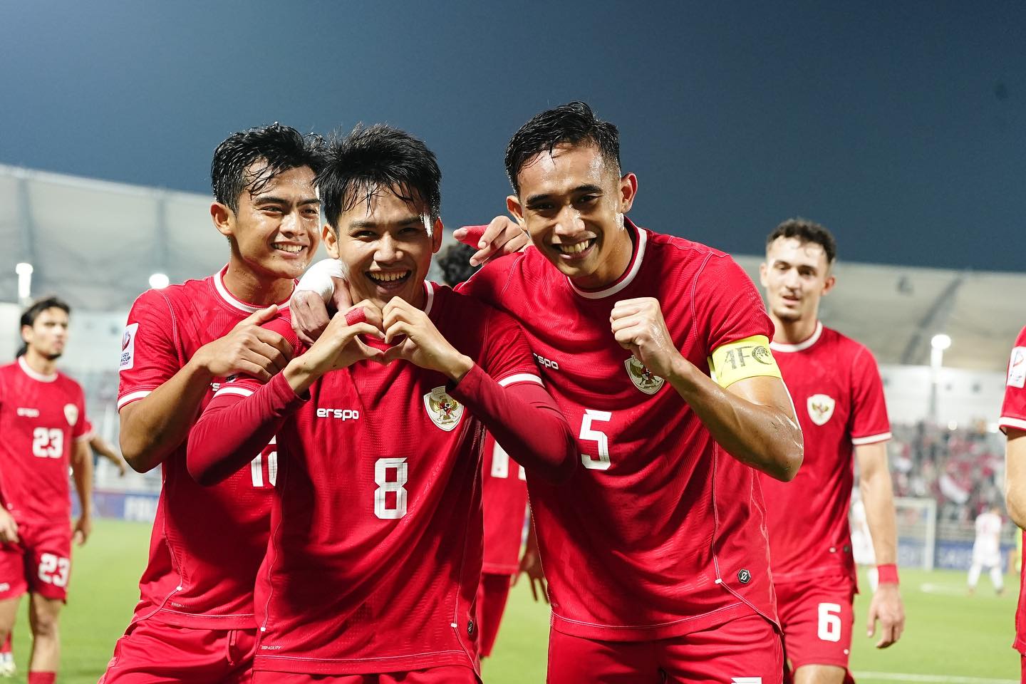 Obra maestra de Khuat Van Khang, Van Tung 'sufre' el gol de la Sub-23 de Indonesia - Foto 3.