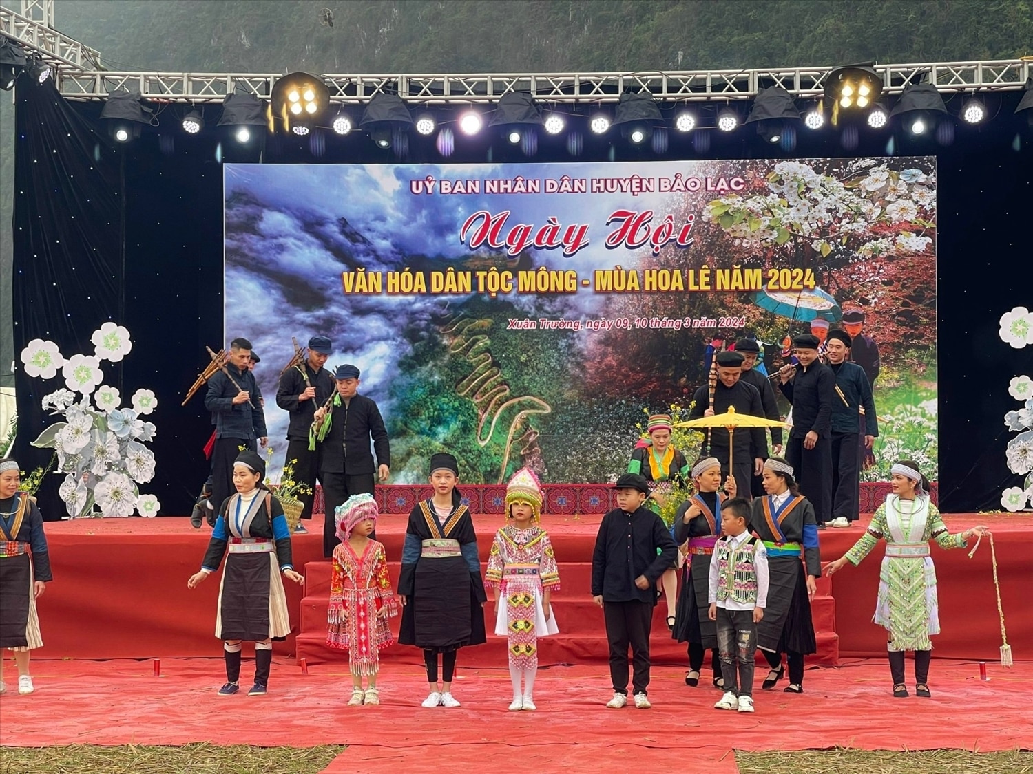 Mong Cultural Festival 2024 is organized by Bao Lac district in Xuan Truong border commune