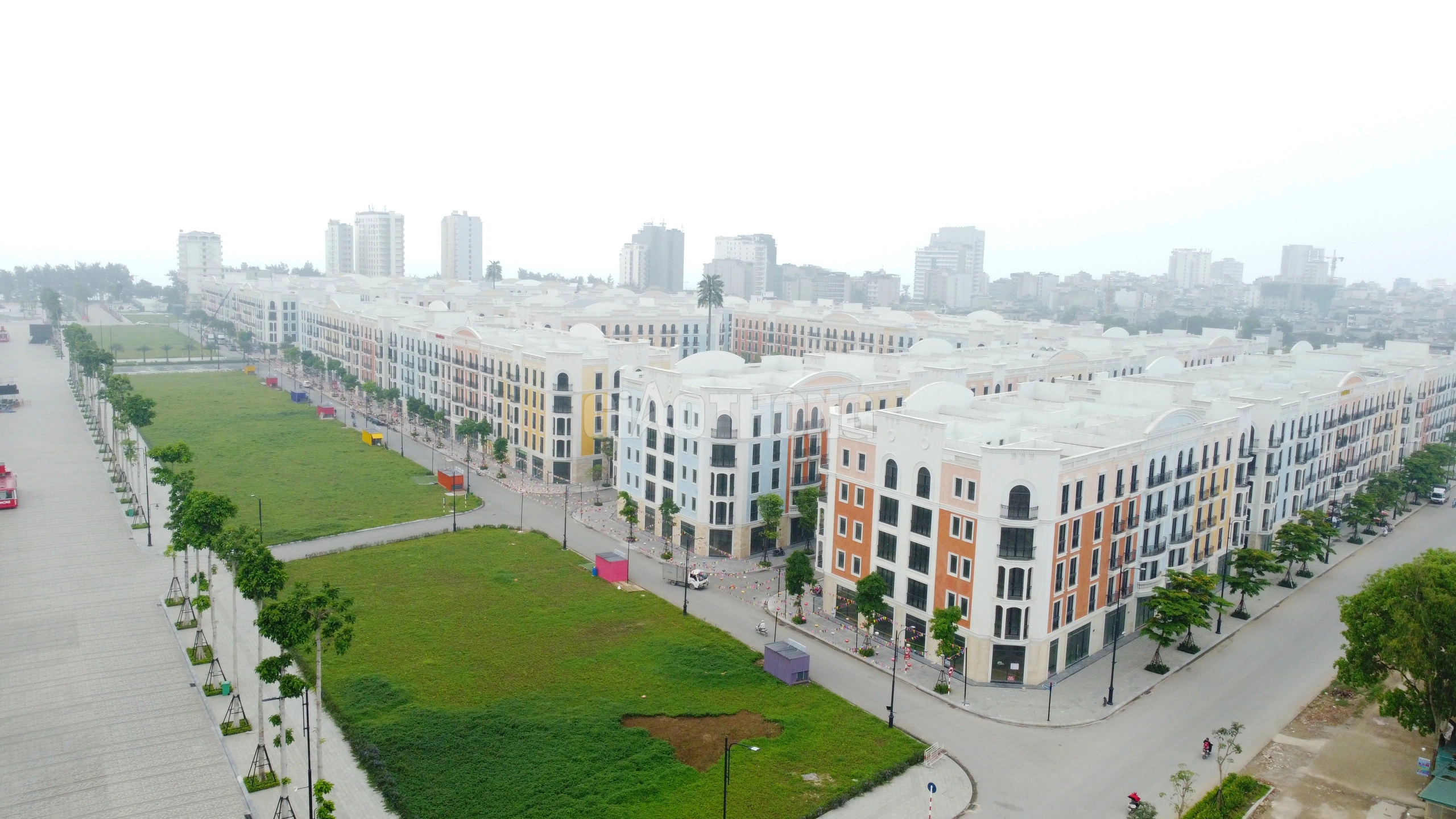 Chiêm ngưỡng quảng trường biển Sầm Sơn trước ngày khai hội- Ảnh 6. Chiêm ngưỡng quảng trường biển Sầm Sơn trước ngày khai hội- Ảnh 6.
