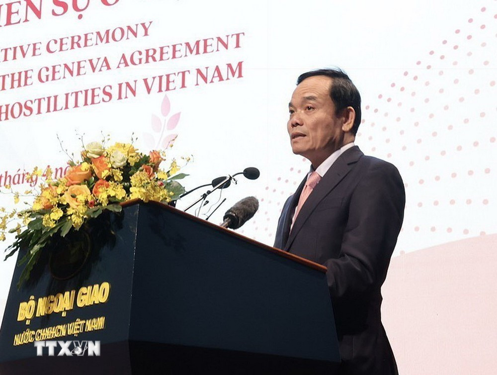 Phó Thủ tướng Trần Lưu Quang phát biểu. (Ảnh: Lâm Khánh/TTXVN) ttxvn_2504_70 nam Geneva (2).jpg