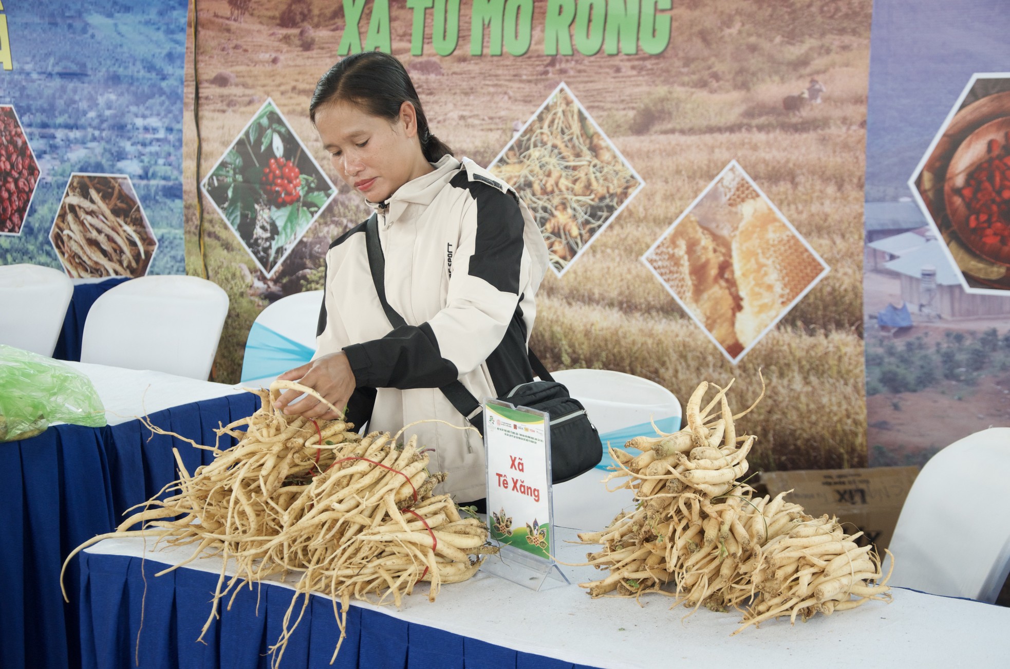 Xác lập kỷ lục Việt Nam về 120 món ăn được chế biến từ đẳng sâm ảnh 9
