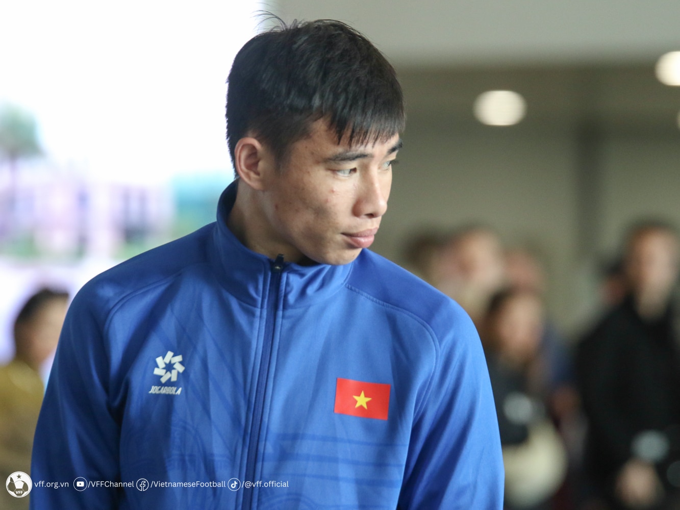 Возвращаясь домой в составе сборной Вьетнама U.23, вратарь Куан Ван Чуан: «Трудно описать мои чувства...» - Фото 3.