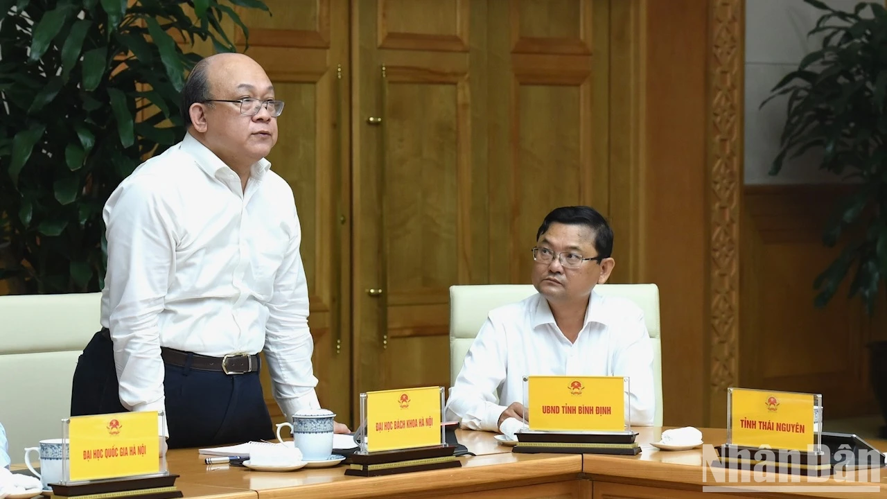 [Ảnh] Thủ tướng Chính phủ Phạm Minh Chính chủ trì Hội nghị phát triển nguồn nhân lực phục vụ công nghiệp bán dẫn ảnh 7
