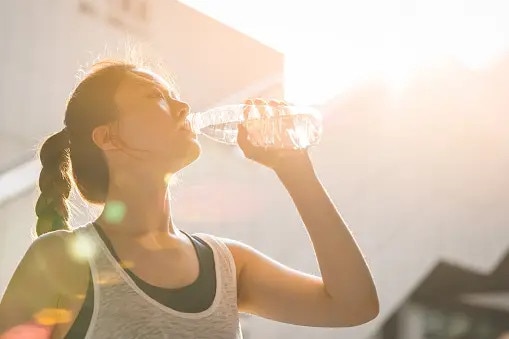 Drinking lots of water adds 15 years to your life expectancy