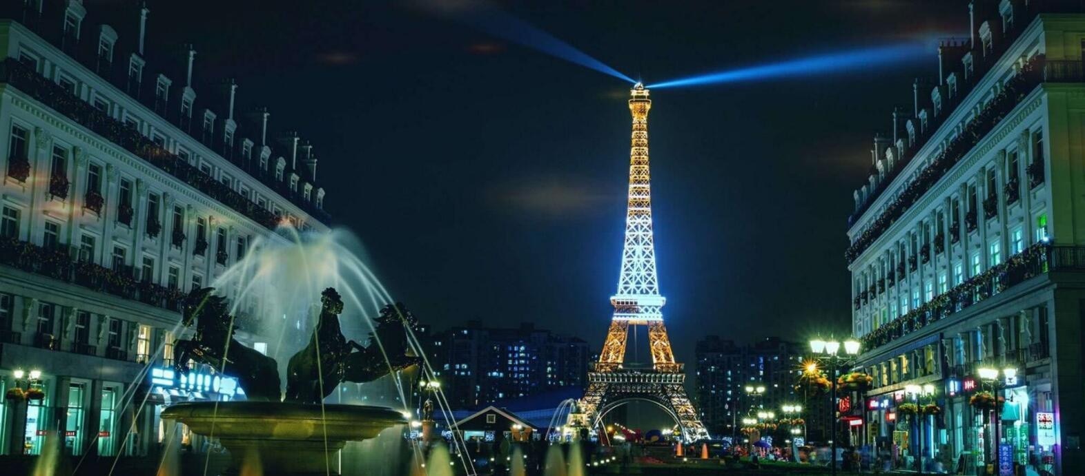 It cost 1 billion USD to build and heavily promoted the expectation of becoming a hot tourist destination throughout Asia: how is the "Paris version 2" project after 17 years? - Photo 6.