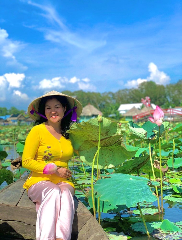 Những điểm ngắm sen tuyệt đẹp ở Đồng Tháp dịp lễ 30-4 và 1-5- Ảnh 28. Những điểm ngắm sen tuyệt đẹp ở Đồng Tháp dịp lễ 30-4 và 1-5- Ảnh 28.