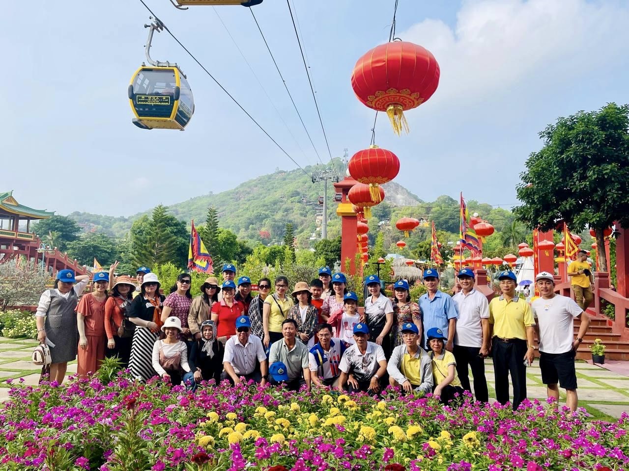 Điểm đến lý tưởng ở miền Tây không thể bỏ qua dịp lễ 30-4 và 1-5- Ảnh 15. Điểm đến lý tưởng ở miền Tây không thể bỏ qua dịp lễ 30-4 và 1-5- Ảnh 15.