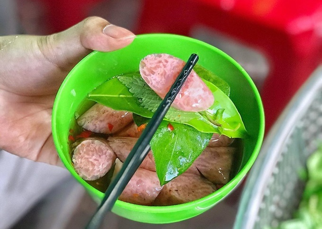 Food tour Hải Phòng: quán ko có trên bản đồ - Ảnh 2. Food tour Hải Phòng: quán ko có trên bản đồ - Ảnh 2.