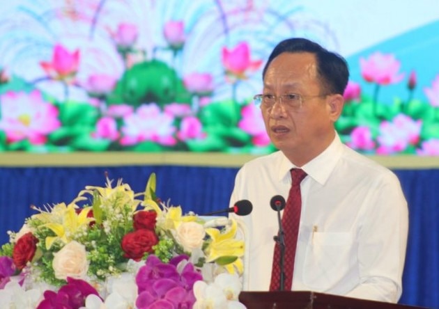 Le président du Comité populaire provincial de Bac Lieu, Pham Van Thieu, a pris la parole lors de la réunion. Photo de : Nhat Ho