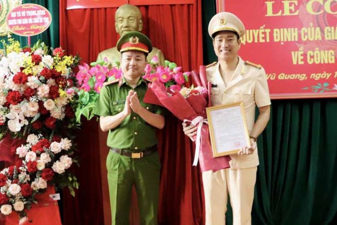 Bổ nhiệm Trung tá Trần Quang Đạt giữ chức Trưởng Công an huyện Vũ Quang
