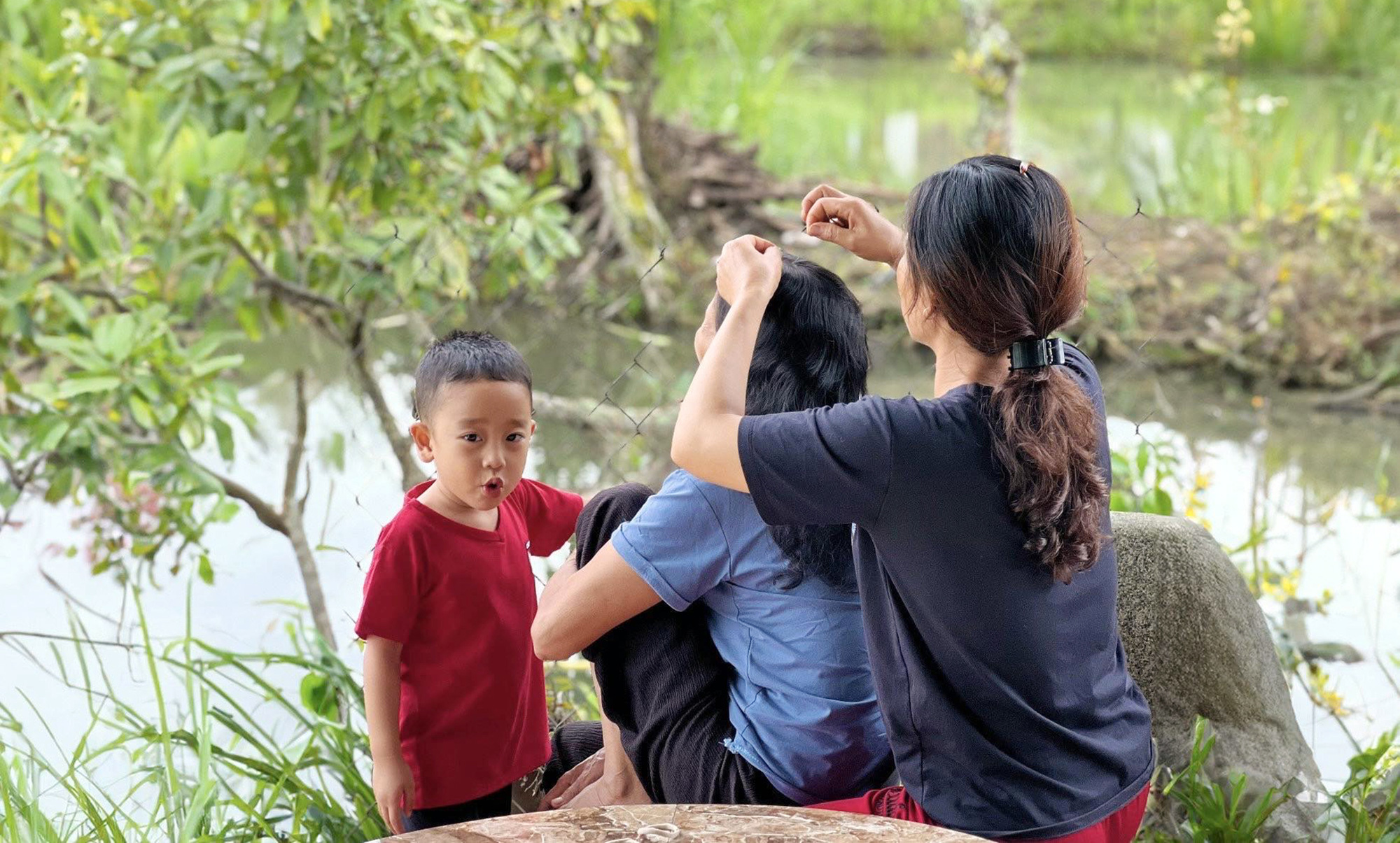 Ngày nay mối quan hệ mẹ chồng nàng dâu đã Ngày nay mối quan hệ mẹ chồng nàng dâu đã