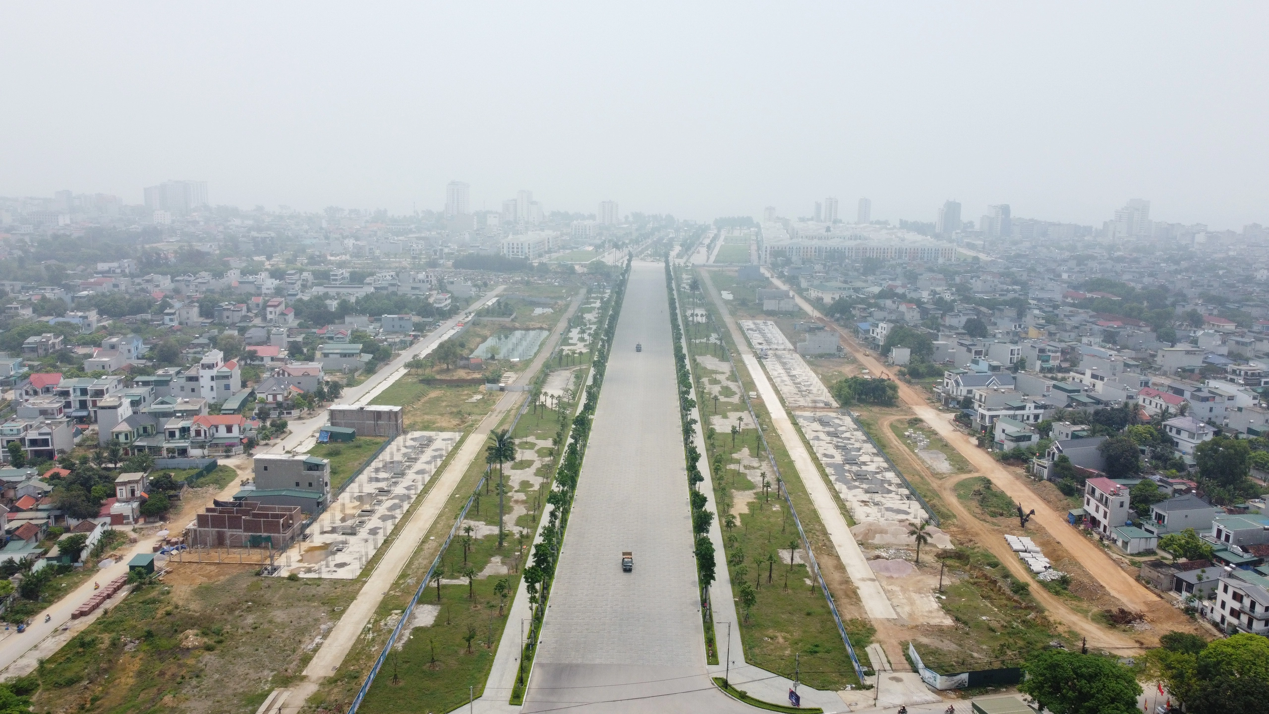 Chiêm ngưỡng quảng trường biển Sầm Sơn trước ngày khai hội- Ảnh 16. Chiêm ngưỡng quảng trường biển Sầm Sơn trước ngày khai hội- Ảnh 16.