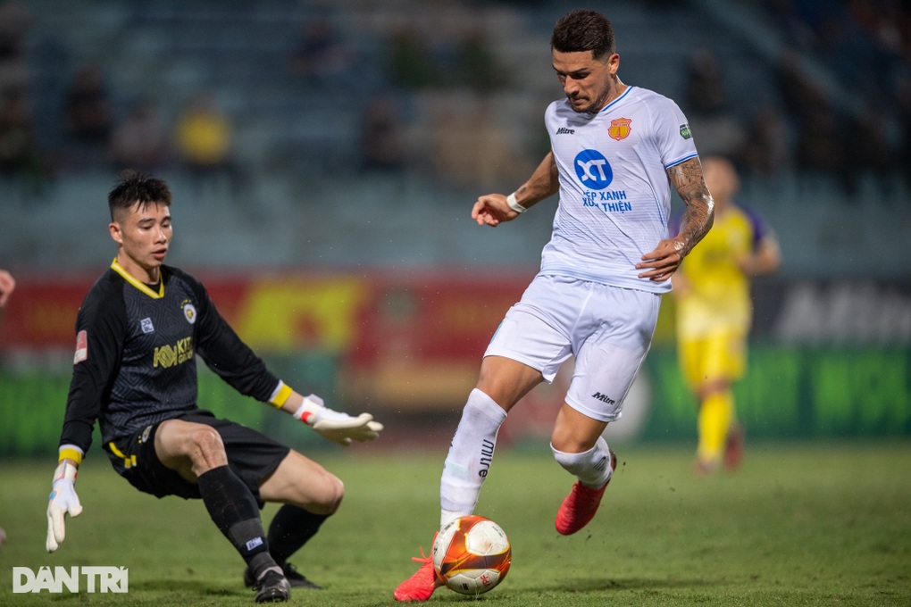 Chuyên gia hiến kế giải quyết xung đột giữa V-League và đội tuyển quốc gia - 3 Chuyên gia hiến kế giải quyết xung đột giữa V-League và đội tuyển quốc gia - 3