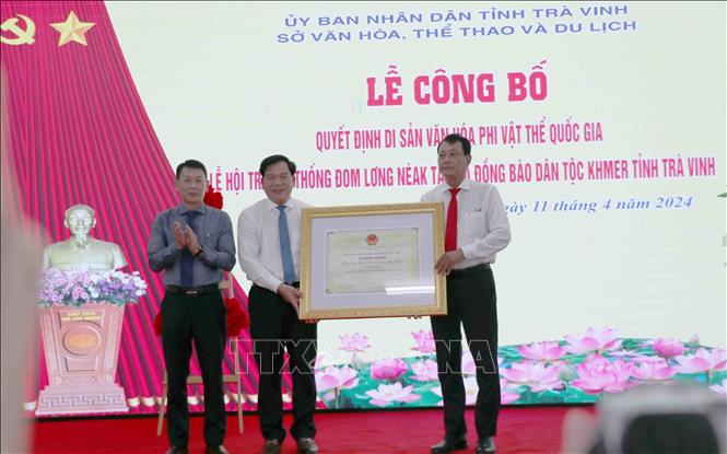 Trà Vinh: Công bố Di sản văn hóa phi vật thể Quốc gia Lễ hội Đom Lơng Néak Tà - Ảnh 1.