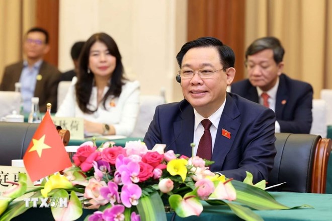 Công ty Trung Quốc sẽ chia sẻ kinh nghiệm để Việt Nam hiện đại hóa đường sắt