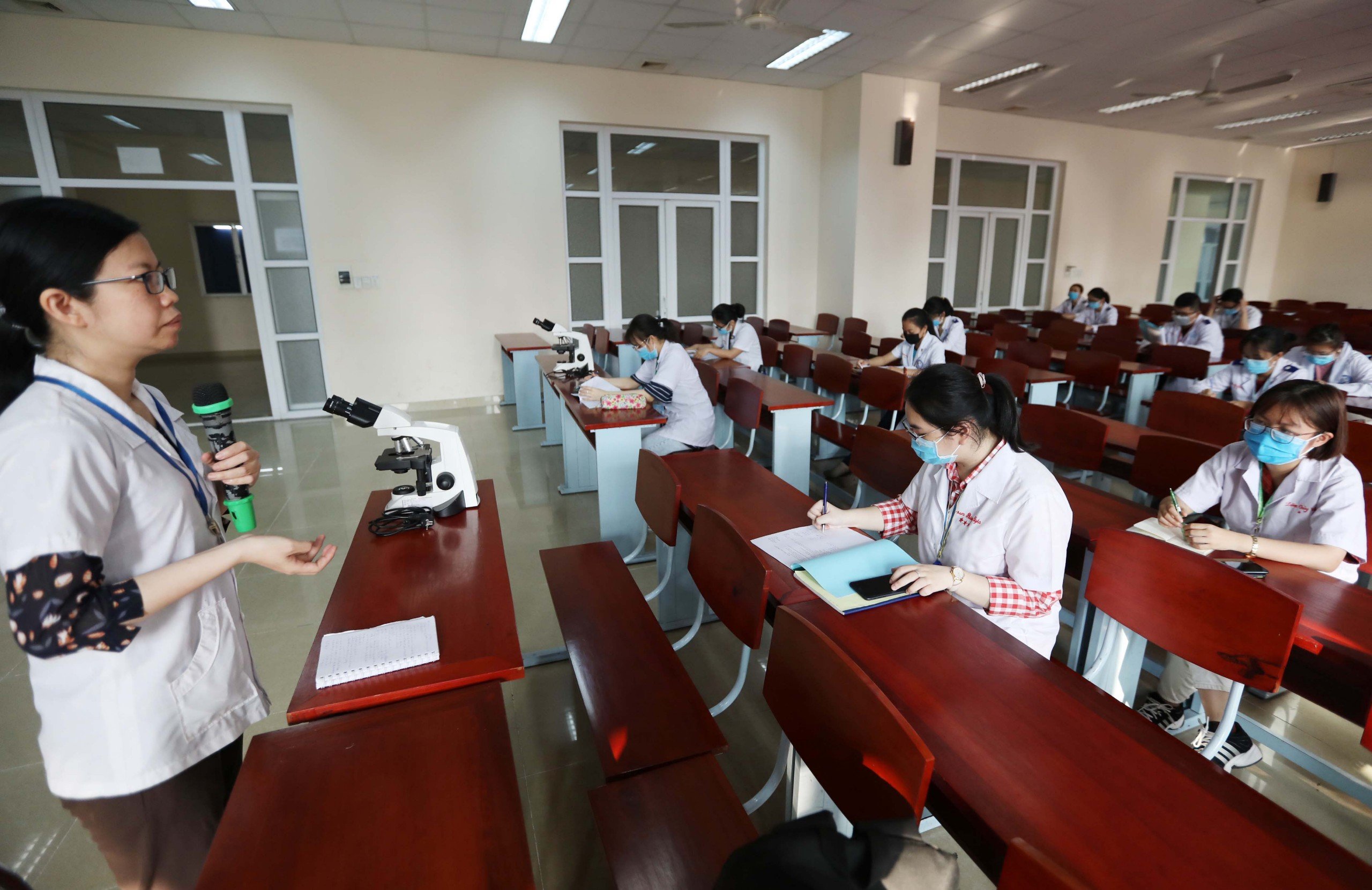 Đào tạo y khoa VN hướng đến tiêu chuẩn thế giới- Ảnh 1. Các trường đào tạo ngành y của VN đang hướng đến việc chương trình đào tạo được kiểm định và công nhận trên thế giới